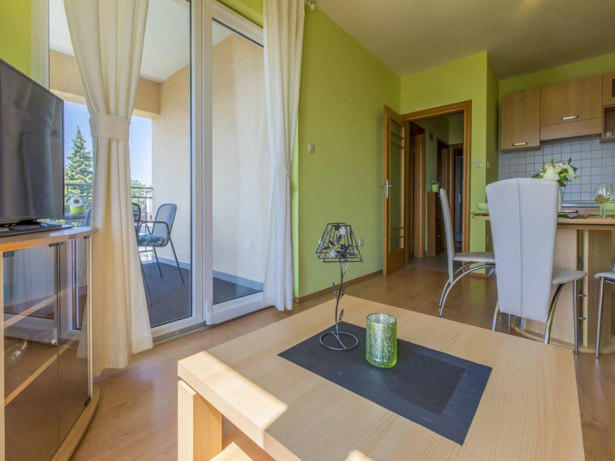 Bruno Apartment Crikvenica Exterior photo