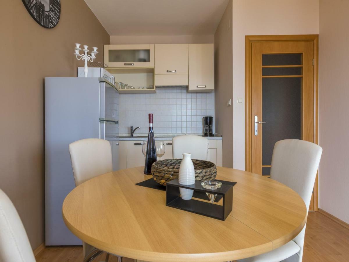 Bruno Apartment Crikvenica Exterior photo